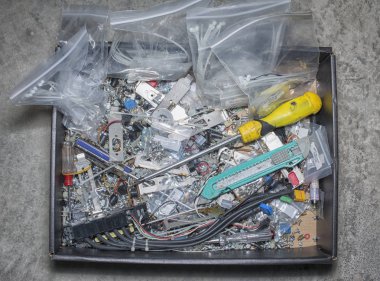 bilgisayar ve elektronik çevre birimi ve