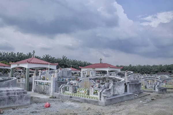 Chiński Cmentarz Ziemi Kampong Koh Malezja — Zdjęcie stockowe