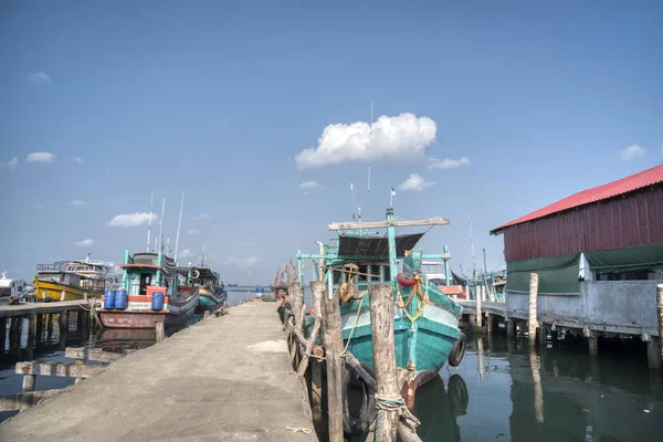 Sihanoukville Camboya Febrero 2019 Escena Barcos Pesca Que Encuentran Muelle — Foto de Stock