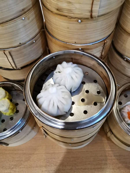 Variétés Délicieux Dimsum Chinois Cuits Vapeur Frits Viandes Aux Légumes — Photo