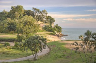 güzel günbatımı plajda geç akşam