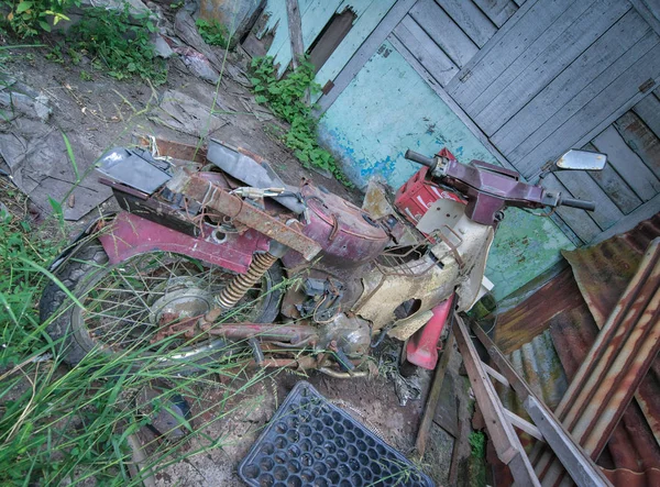 Kampong Koh Perak Maleisië Mei 2018 Stapels Onrepairabele Wrak Motorfiets — Stockfoto