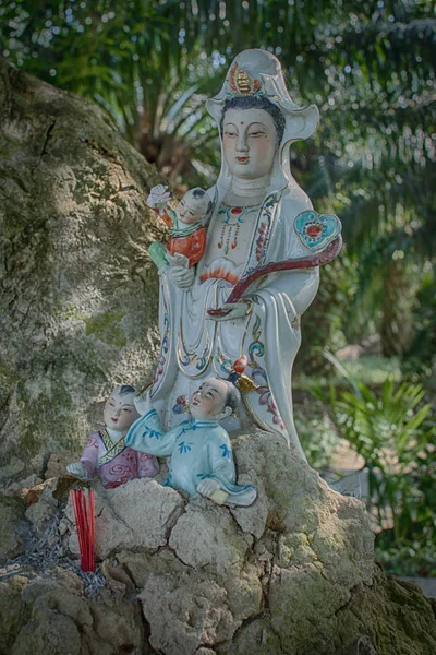 亚洲信仰的偶像雕像 — 图库照片