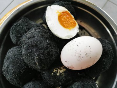 külveya kömür tuzlu ördek yumurtası