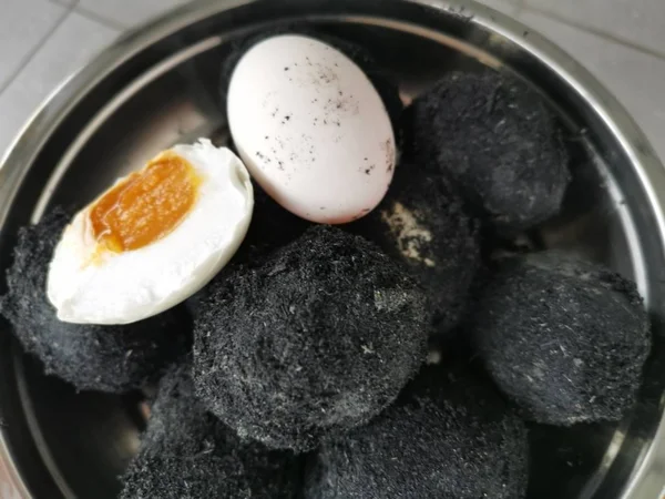 Cinzas Ovos Pato Salgados Carvão — Fotografia de Stock