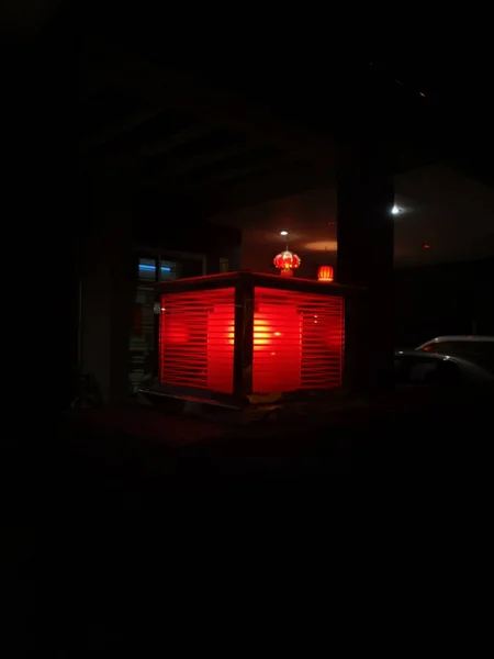 门柱灯的夜景 — 图库照片