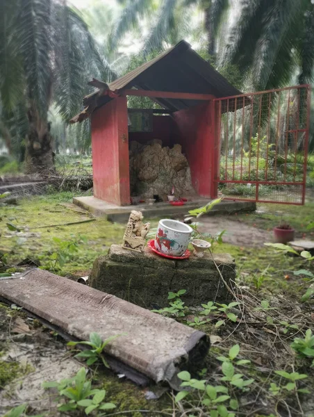 Perak Malasia Junio 2020 Altar Casa Miniatura Hormigón Construido Dentro — Foto de Stock