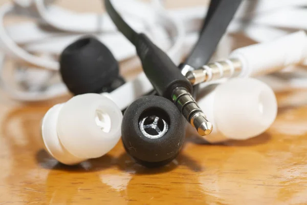 Close Shot Image Black White Wired Earphone Plugs — Stock Photo, Image