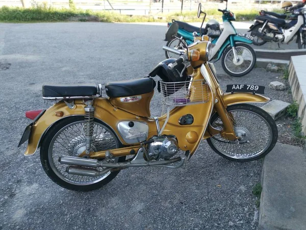 Pérák Malajsie Srpna 2020 Scéna Starého Honda Klubu 70Ccm Motocykl — Stock fotografie