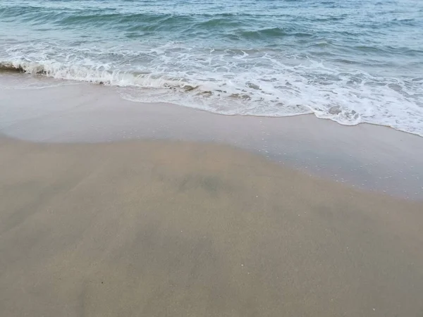 Ondas Mar Cena Pela Praia — Fotografia de Stock