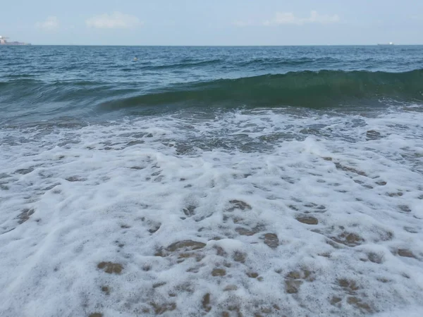 Ondas Mar Cena Pela Praia — Fotografia de Stock