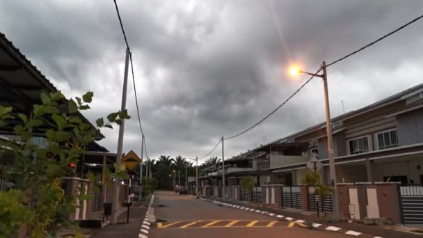 말레이시아 2018 Koh Palm Oil Fowner 기름야자 열매를 수확하거나 미확인 — 비디오