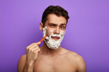 üstün konfor sağlayan tıraş kremi