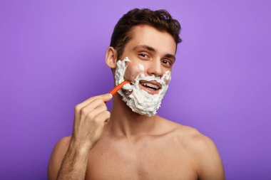 güzel, pürüzsüz bir tıraş sağlayan jiletler