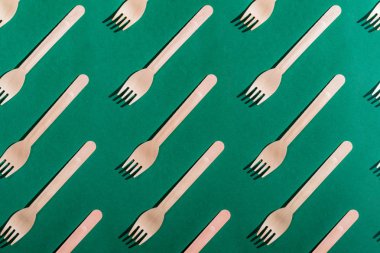 Deney için paralel beyaz çatallar