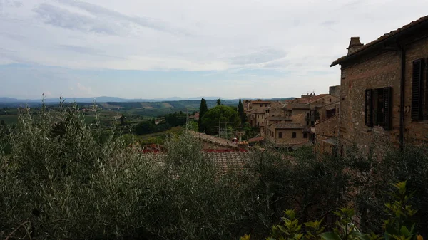 Casas de pueblo italiano, Toscana, Italia — Foto de Stock