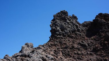 Vesuv Volkan krateri ve çevresindeki yol