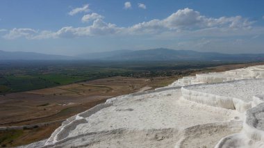 Pamukkale, Türkiye'nin doğal tavertine havuzları