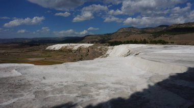 Pamukkale, Türkiye'nin doğal tavertine havuzları
