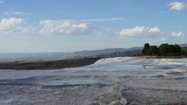Pamukkale, Türkiye'nin doğal tavertine havuzları