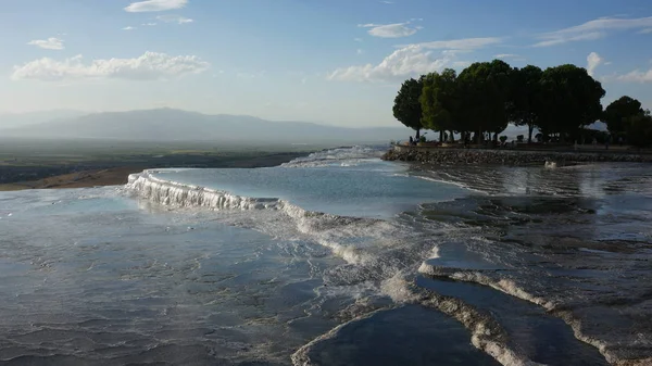 Pamukkale, Turkiet naturliga tavertine pool — Stockfoto