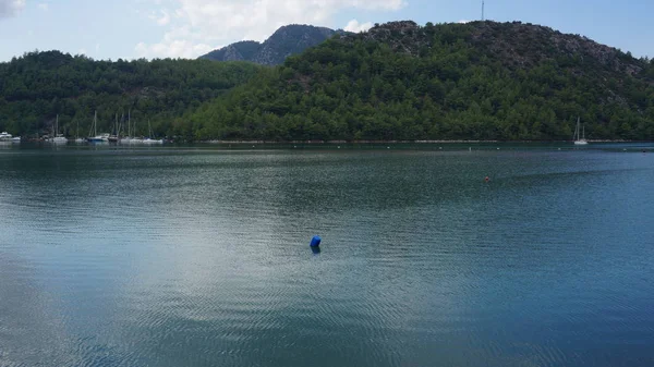 Orhaniye Lagoa mar calmo na Turquia — Fotografia de Stock