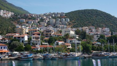 Kaş ya da Türkiye'nin Akdeniz sahil üzerinde Kash limanda