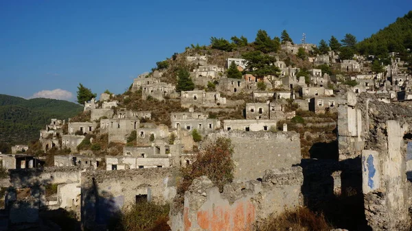 Maisons vides à Kayakoy Ghost Town, Turquie — Photo