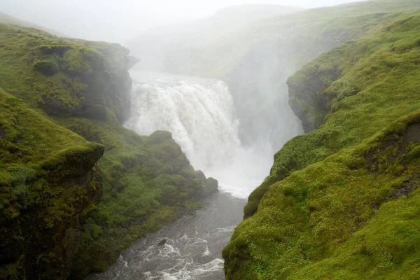 Iwaterfall Caminho Caminhada Skogar Para Thorsmork Dia Nublado Chuvoso Agosto — Fotografia de Stock