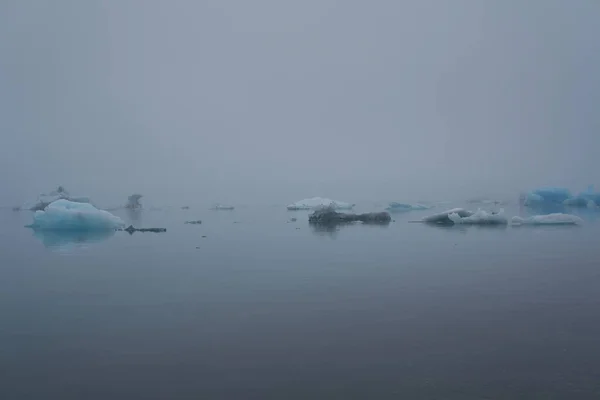 Jokulsarlon融化的冰山 — 图库照片