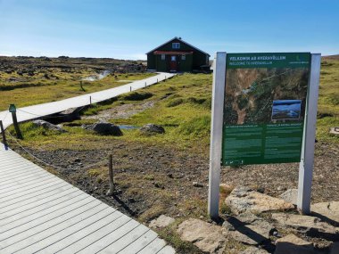 Fosslaug Hot Pot, İzlanda, Nehir kenarında.