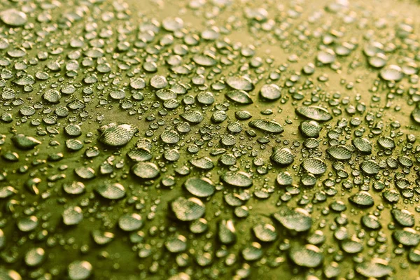 Wassertropfen auf den Stoff. — Stockfoto