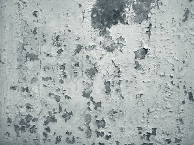 Beton duvardaki eski çatlak boya..