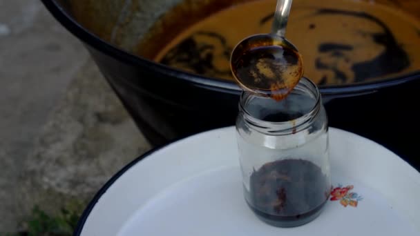 Old Way Making Apple Jam Pouring — Stock Video