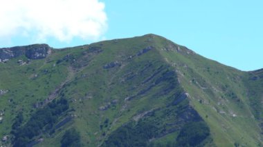 Bjelasnica dağı Bosna-Hersek yaz manzarası