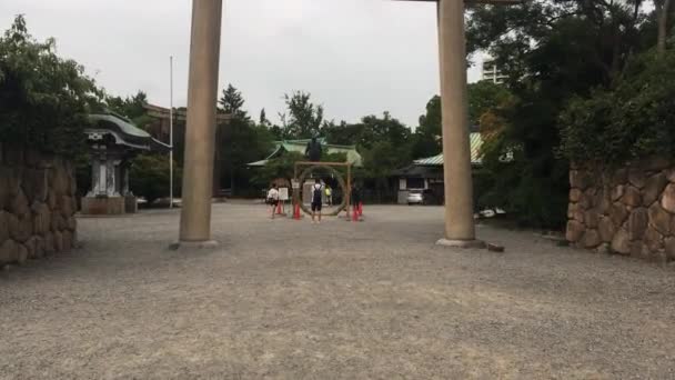 Hokoku Shrine Anillo Hierba Para Paso Figura Ocho Estatua Samurai — Vídeo de stock