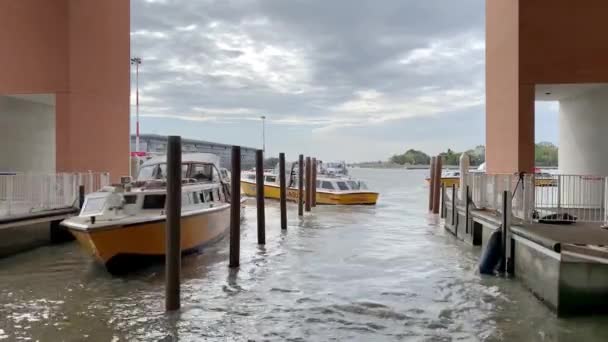 Venise Venezia Bateaux Arrivant Partant Dans Canal Italie Octobre 2019 — Video