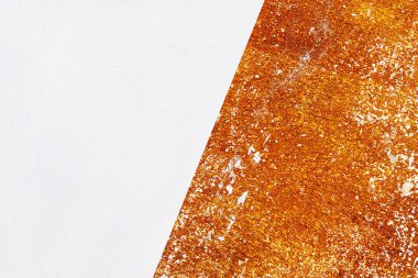 eski renk duvardaki yeni sıva