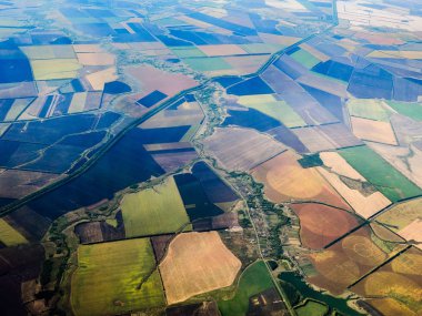 Üstten Görünüm alanlar, ormanlar ve nehirler. arka plan