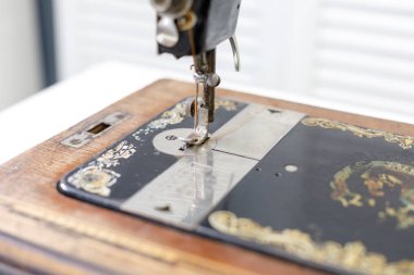 iğne vintage dikiş makinesi ile ayak