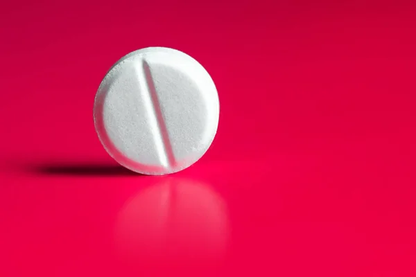 Large white pill on a red background. Copy space — Stock Photo, Image