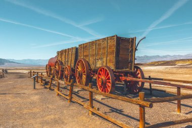 Wagon Train Harmony Borax 'da Ölüm Vadisi Milli Parkı 'nda çalışıyor