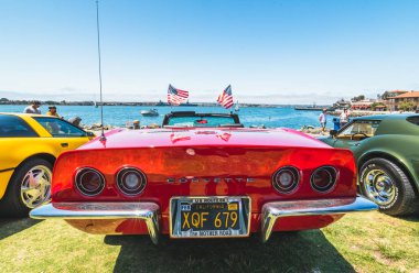San Diego/Amerika - 11 Ağustos 2019 Main Street America Corvette Car Show in Marina Park North - Seaport Village in San Diego, Kaliforniya