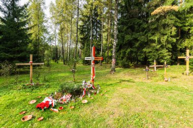Kurapaty, Minsk/Beyaz Rusya - 15 Eylül 2019 Stalin dönemindeki Kurapaty'de Yapılan Baskıların Kurbanları Anıtı, Minsk Eteklerinde, Beyaz Rusya