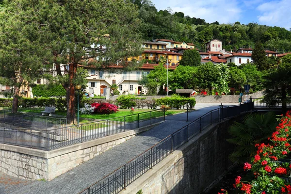 Lente Landschap Van Stresa Resort Lake Maggiore Italië Europa — Stockfoto