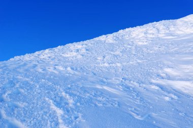 Muhteşem kış manzara Fagaras dağlar - Transilvanya Alpleri, Romanya, Europe