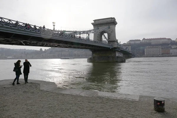 Szechenyi Chain Bridge Přes Řeku Dunaj Budapešť Evropa — Stock fotografie