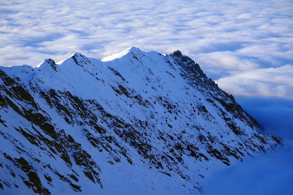 Paysage Hivernal Spectaculaire Dans Les Montagnes Fagaras Alpes Transylvaniennes Roumanie — Photo