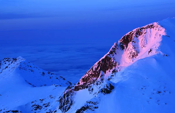 Espectacular Paisaje Invernal Las Montañas Fagaras Alpes Transilvanos Rumania Europa —  Fotos de Stock