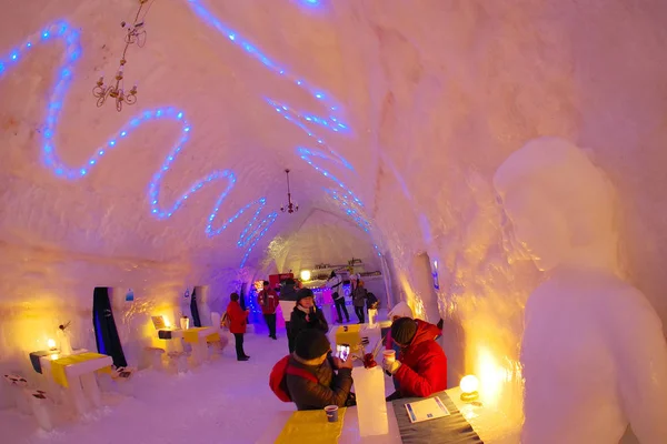 Готель Знаменитий Льоду Замерзлому Озері Биля Fagaras Гори Трансільванії Румунія — стокове фото